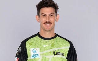 BBL 2025-26: Nic Maddinson leaves cancer behind to sign with Sydney Thunder