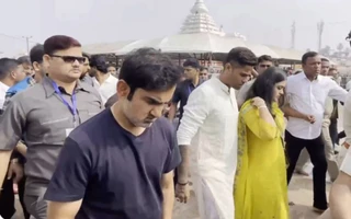 IND vs SA 2025: Suryakumar Yadav, Gambhir visit Jagannath Puri Temple ahead of T20I series