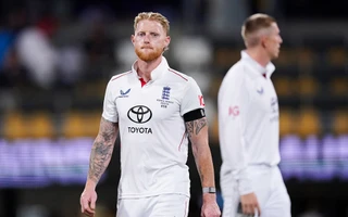 Ashes 2025-26, 2nd Test: Ben Stokes [L], Harry Brook [R]