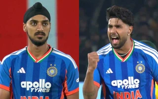 IND vs SA 2025: Harshit Rana, Arshdeep Singh stifle Proteas batters early, tighten grip in powerplay