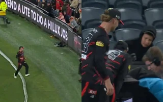 BBL 2025-26: Ball in gutter or photographer's backpack? Jake Fraser-McGurk involved in bizarre mystery