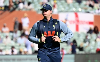 Ashes 2025-26: Steven Smith ruled out of third Ashes Test with vertigo, Khawaja recalled