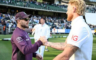Ashes 2025-26, 4th Test: Brendon McCullum [L] and Ben Stokes [R]