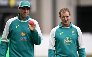 Pat Cummins Captain of Australia and George Bailey Chairman of Selectors