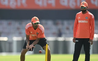 ‘What’s the worst that can happen?’- Ashwin urges Jadeja to experiment after ODI struggles