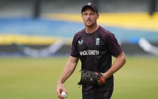 [WATCH] Jos Buttler breaks world record for highest-ever cricket catch - and it’s insane!