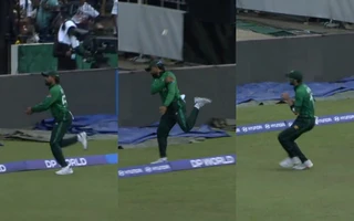 Video of the Day: T20 World Cup 2026 - Babar Azam, Shaheen Afridi complete stunning relay catch in PAK vs NED