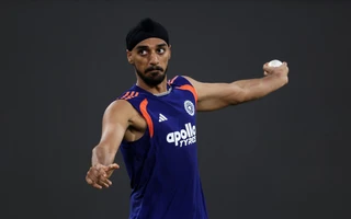 T20 World Cup 2026: ‘I’d back Kuldeep over Arshdeep’ - Sanjay Bangar on India’s spin plan vs Pakistan