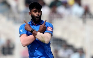 Video of the Day: T20 World Cup 2026 – Crishan Kalugamage castles Shai Hope with a peach at Eden Gardens