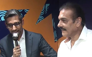 Sunder Pichai in commentary box with Ravi Shastri