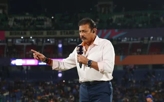 [WATCH] Ravi Shastri’s big commentary blunder ruins India’s winning moment, fans react