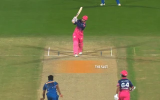 IPL 2026: Vaibhav Suryavanshi shows no mercy to bowlers, fans stunned by his knock against MI