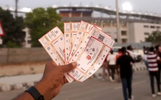Security guard duped of ₹52,000 in fake Indian Premier League ticket scam