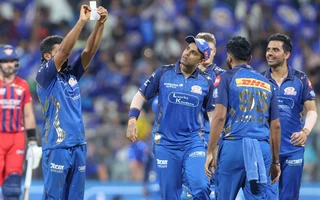 [WATCH] IPL 2026: MI spinner Raghu Sharma’s emotional ‘note celebration’ after maiden IPL wicket