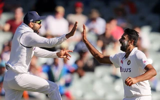 Virat Kohli & Ravi Ashwin