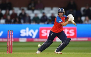 Sydney Sixers sign Alice Capsey for 2026 WBBL