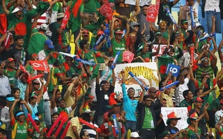 Bangladesh fans