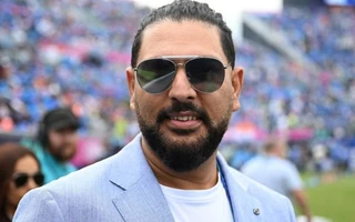 'Shaabash mundeyo!' - Yuvraj Singh, Suresh Raina congratulate Team India after Asian Games gold