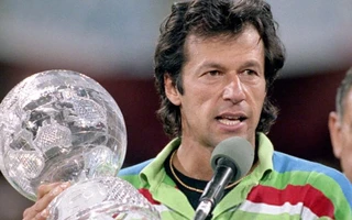'I don't know how anyone deals with that' - Greg Chappell concerned over Imran Khan's condition