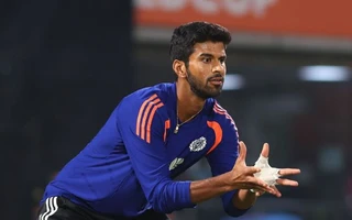 [WATCH] Asian Games 2026: Washington Sundar pulls off stunning boundary-rope catch to dismiss Maaz Sadaqat