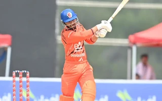 Ismat Alam wins Player of the Tournament award at Shpageeza Cricket League 2026
