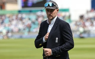 Joe Root removes curfew and implores players to be adults ahead of Pakistan series