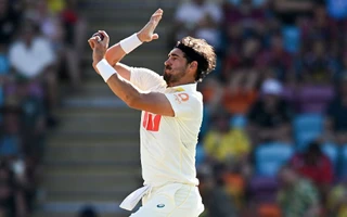Mitchell Starc