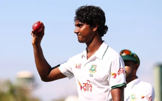 Hasan credits partnership bowling for historic six-for against Australia