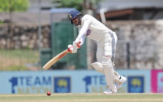 Shubman Gill batting in Colombo