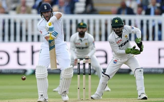 Joe Root claims harder Dukes seam is at root of lbw struggles