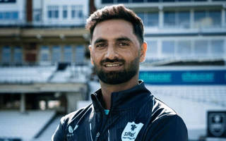 Surrey sign India seamer Auqib Nabi for County Championship run-in