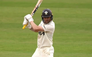 Josh Blake to leave Surrey for Leicestershire at end of 2026 season