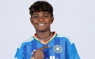 Tamil Nadu CM Vijay announces ₹75 lakh reward for Kamalini after Asian Games gold