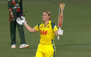 Georgia Voll's unbeaten ton powers Australia to series win against Bangladesh