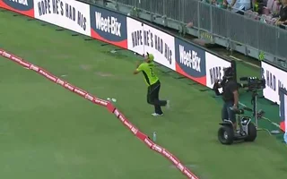 unbelievable catch in BBL 2015