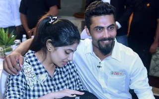 Ravindra Jadeja with his wife Riva Solanki